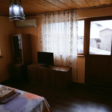 къща джулия Saparewa Banja